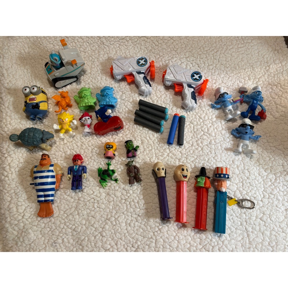 Mixed Toy Lot Zuru X-Shot Blasters Pez Dispensers Smurfs Sonic Paw Patrol Minion